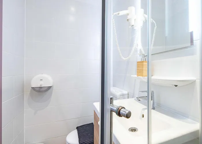 Apartment Super - Modern - New - Ac *