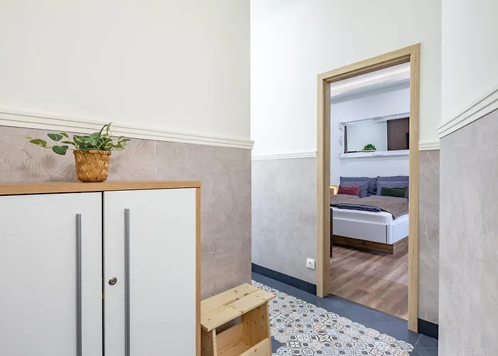 Super - Modern - New - Ac * Budapest