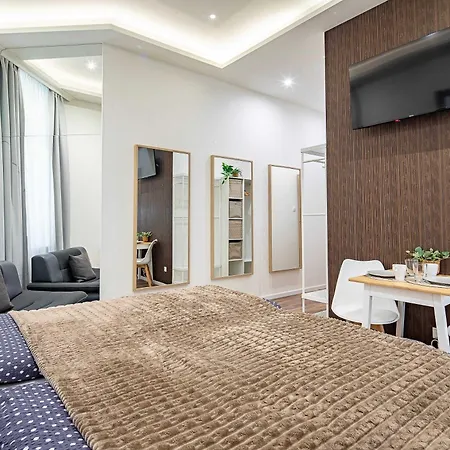 Super - Modern - New - Ac * Budapeszt